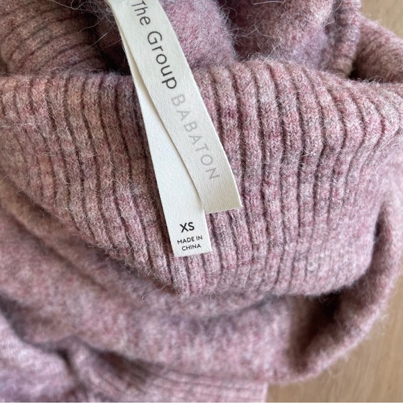 Aritzia Babaton Plutarch Sweater Soft Mauve Alpaca - Picture 5 of 10